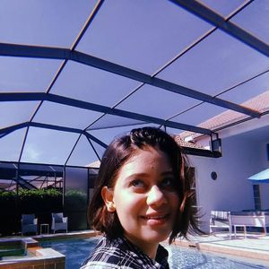 Meet your Posher, Clara